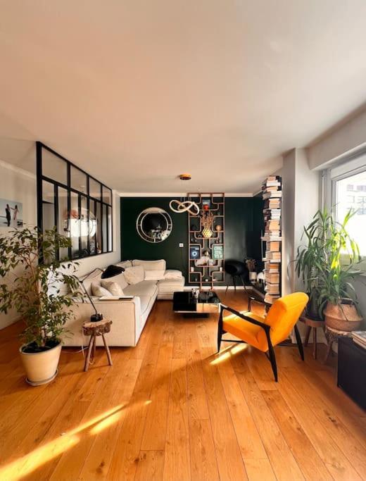 Appartamento Chic Flat With Terrasse Parigi