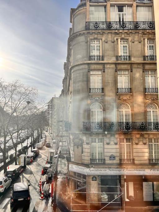 Chic Flat With Terrasse Appartamento Parigi